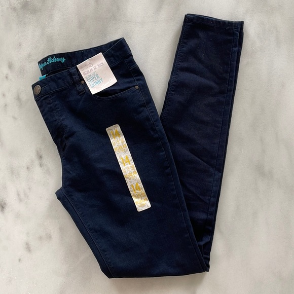 Soft Skinny Jeans - Picture 1 of 5